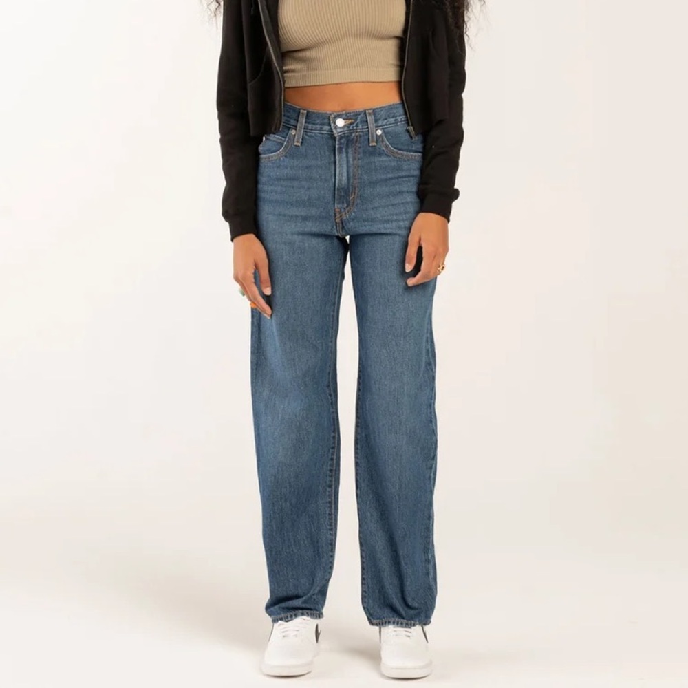 Levi’s ‘94 Baggy Jeans